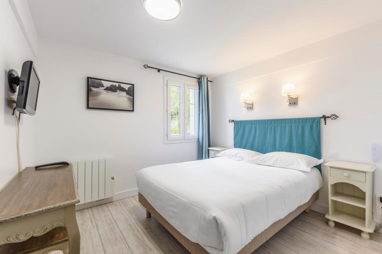 Hotel Le Clos Fleuri ル・パレ エクステリア 写真