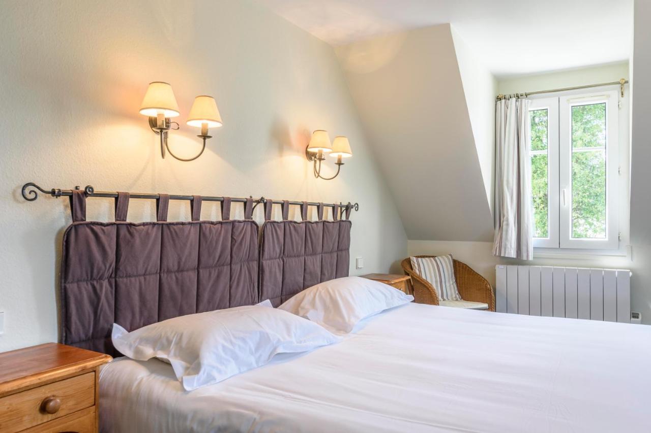 Hotel Le Clos Fleuri ル・パレ エクステリア 写真