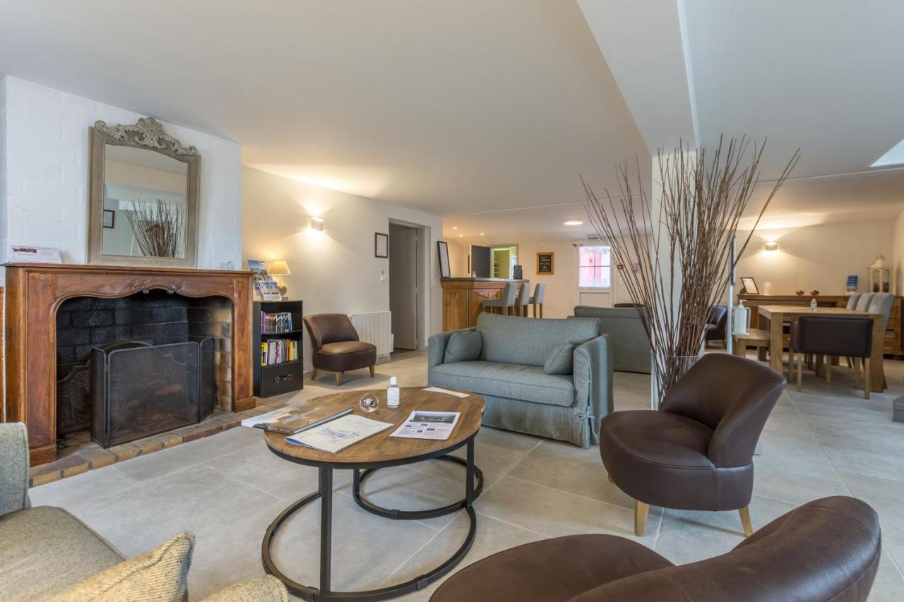 Hotel Le Clos Fleuri ル・パレ エクステリア 写真