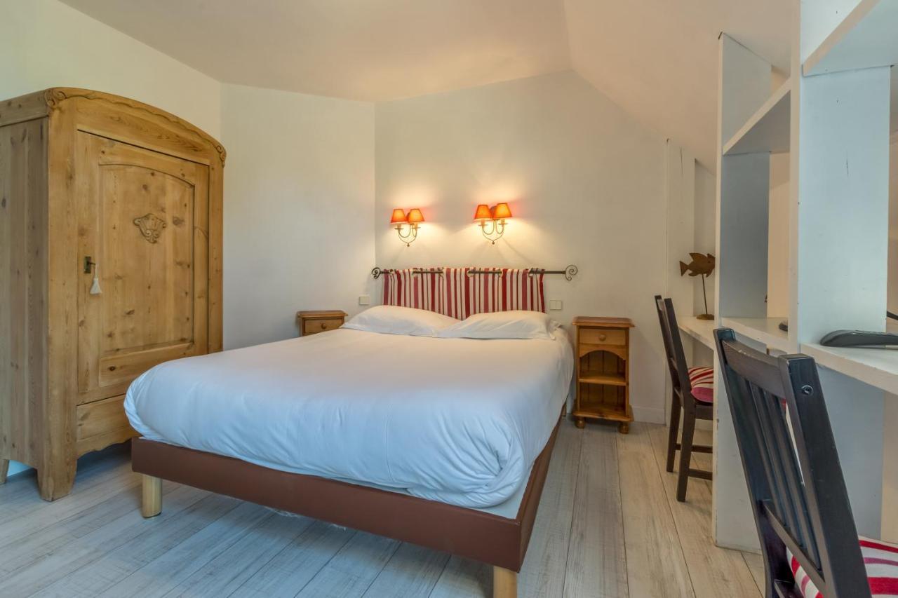 Hotel Le Clos Fleuri ル・パレ エクステリア 写真